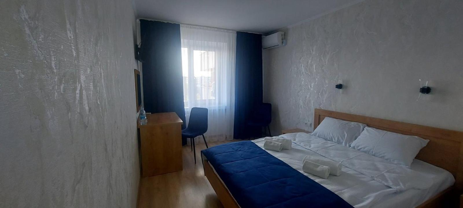 Hotel Tourist Rivne Exterior foto