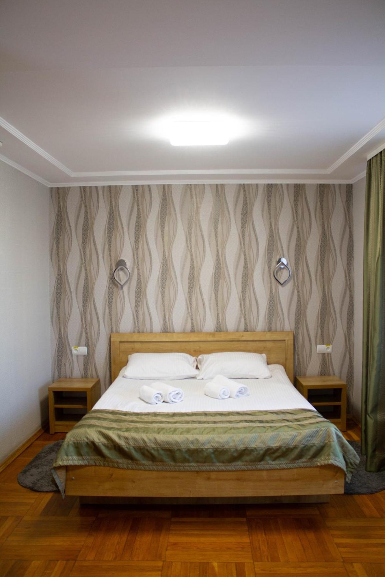 Hotel Tourist Rivne Exterior foto