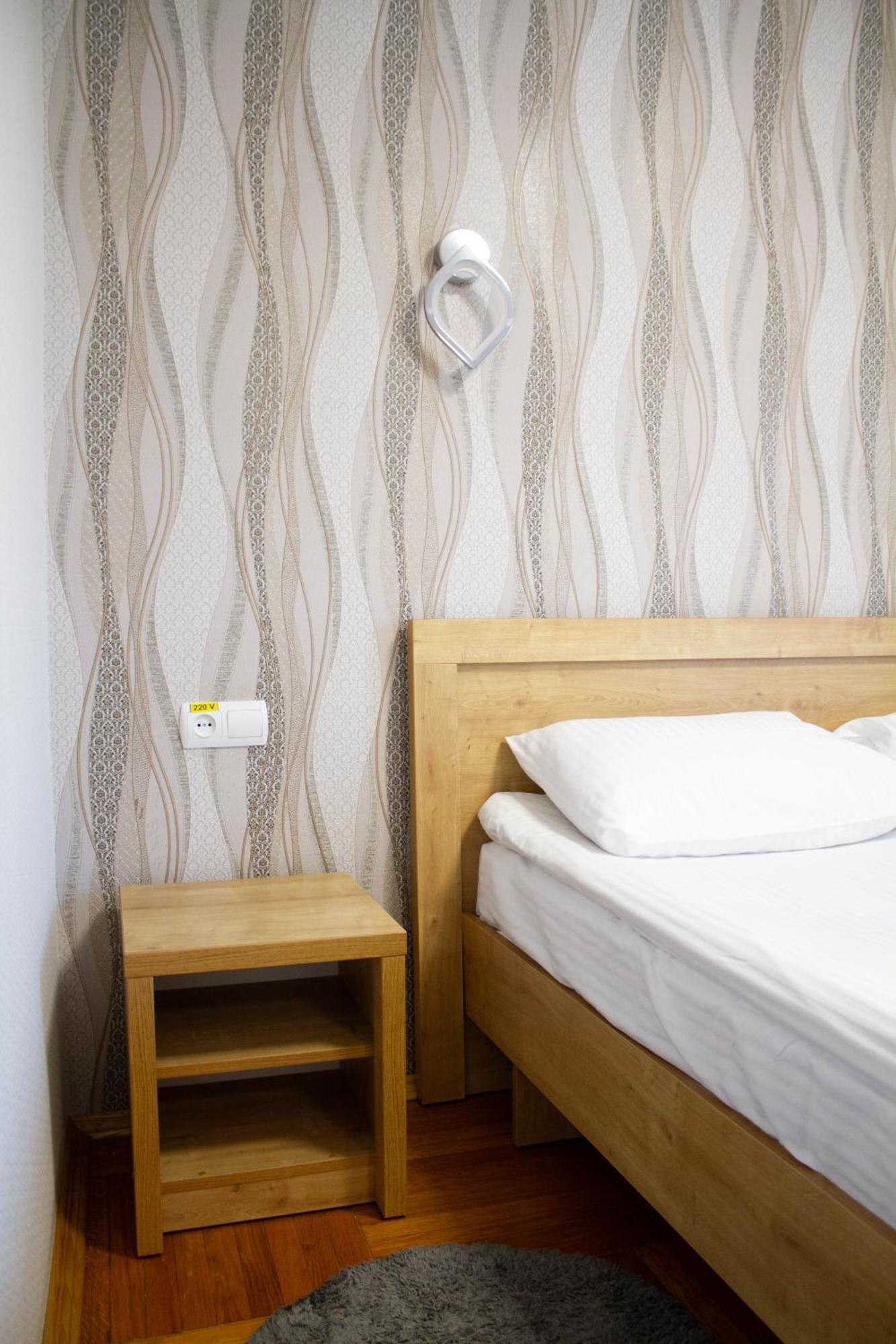 Hotel Tourist Rivne Exterior foto